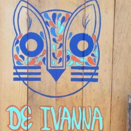 Ivanna Hostel מזונטה מראה חיצוני תמונה