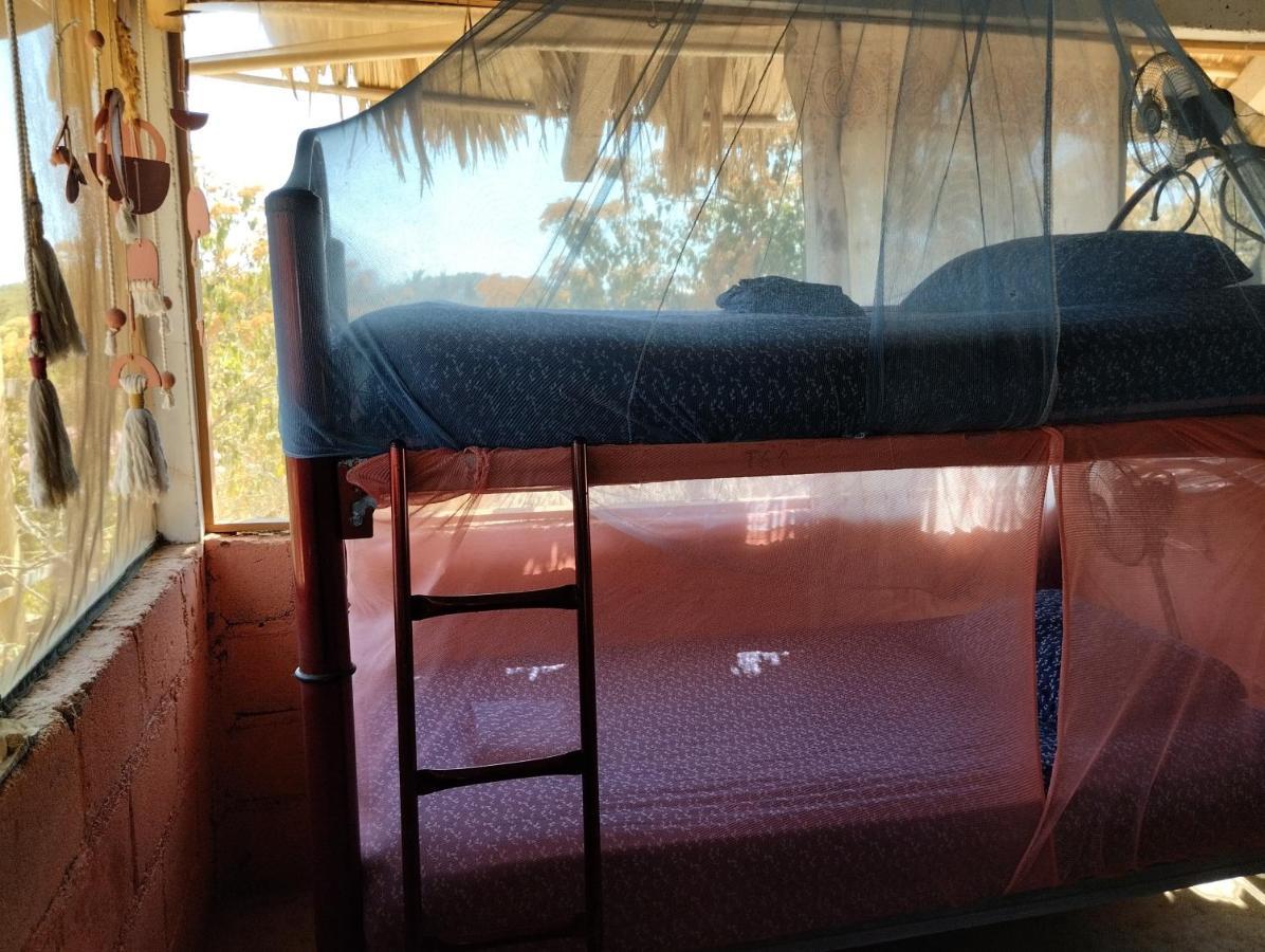Ivanna Hostel מזונטה מראה חיצוני תמונה